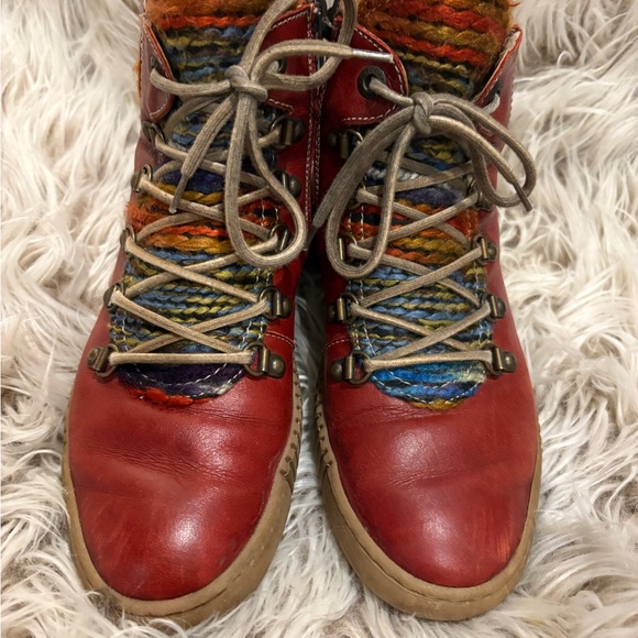 Red leatherr Josef Siebel boots - Picture 3 of 6